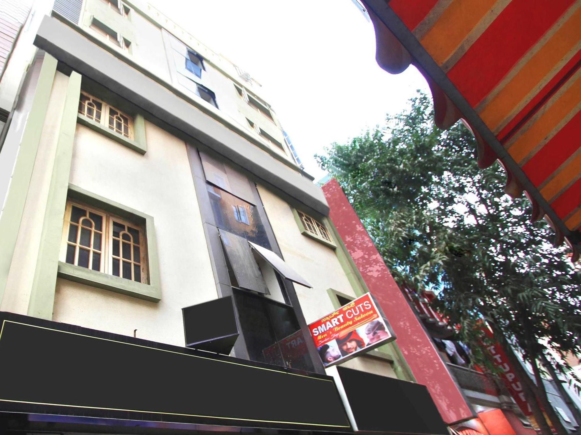 Hotel Oyo Flagship Century Residency Bangalore Exterior foto